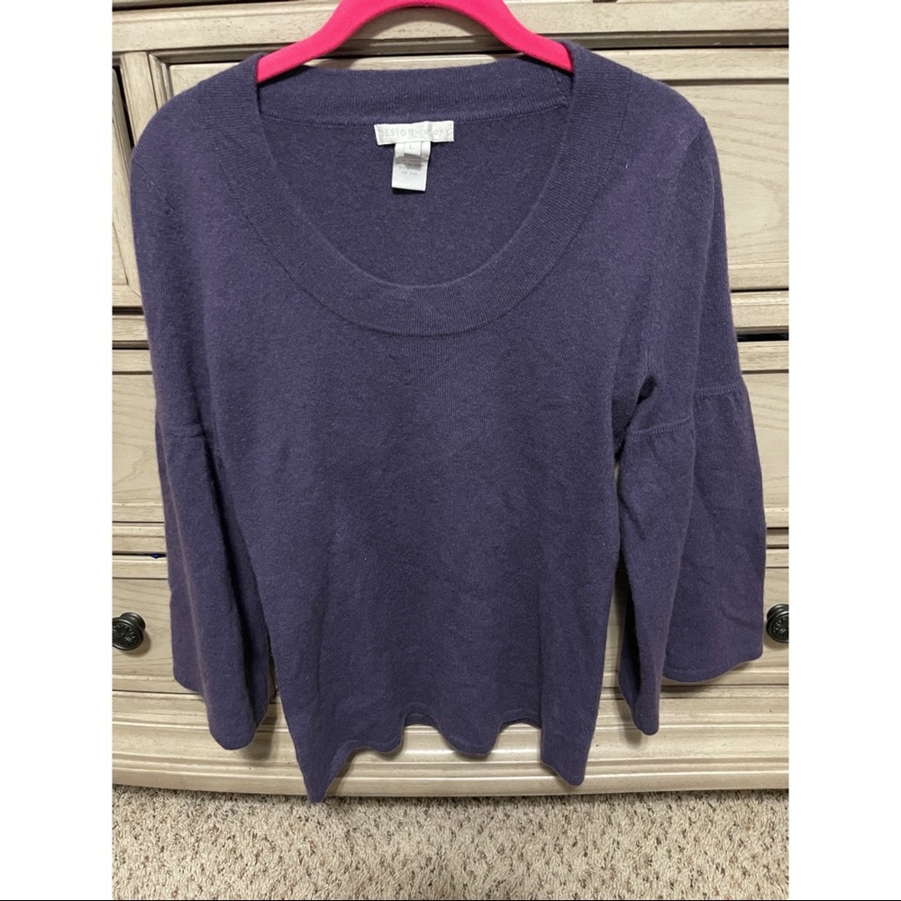 Design History 100% Cashmere Bell Sleeved Sweater